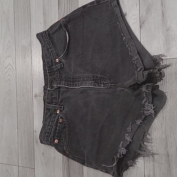 Levi's Pants - Levi's 521 Tapered High Waisted Shorts